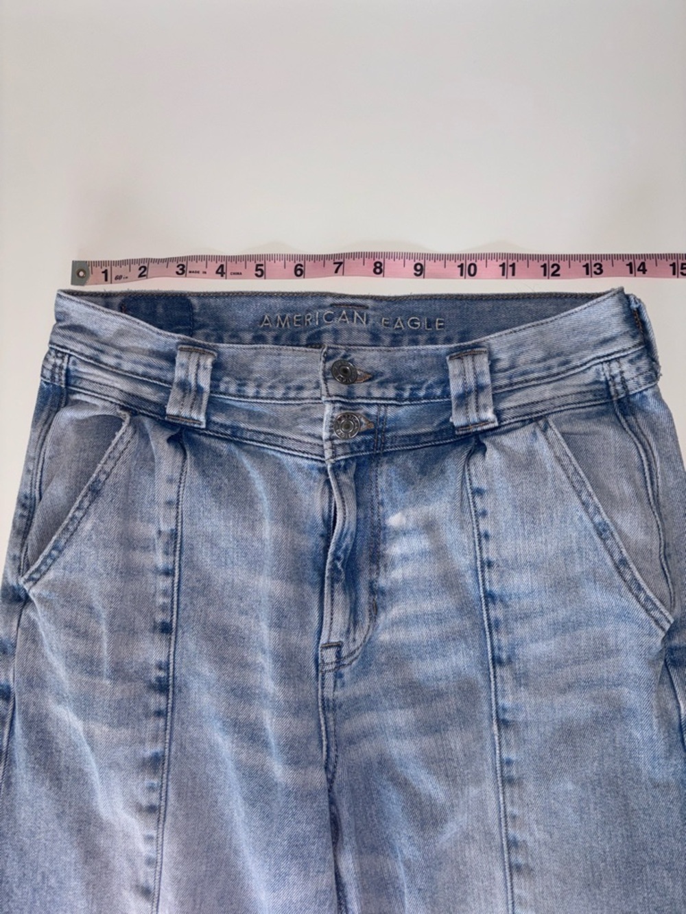 American Eagle Outfitters Light Blue Mom Jeans - Picture 3 of 7